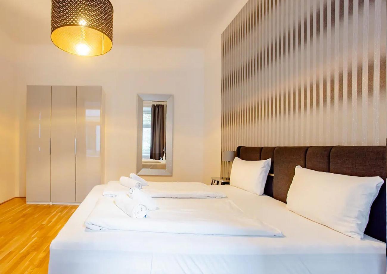 Exclusive Apartment City Center Вена Экстерьер фото