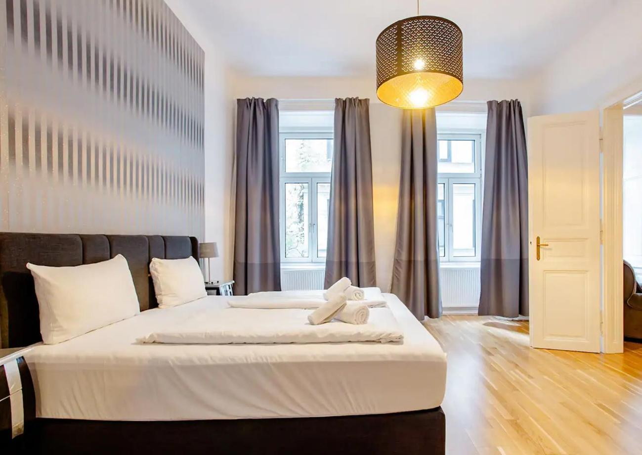 Exclusive Apartment City Center Вена Экстерьер фото