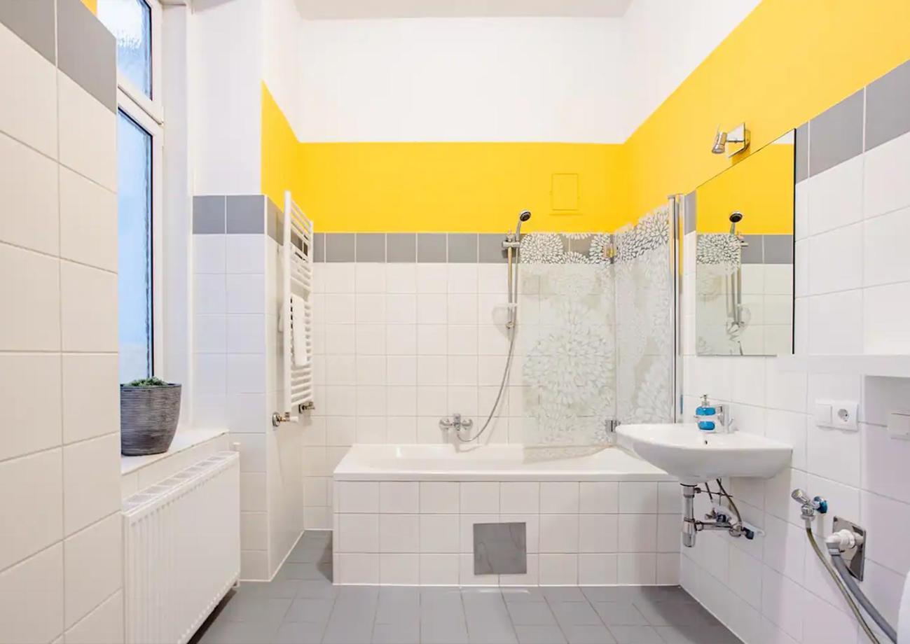 Exclusive Apartment City Center Вена Экстерьер фото